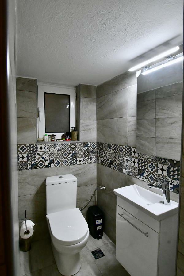 Comfortable, Spacious Studio @ Kolonaki أثينا المظهر الخارجي الصورة